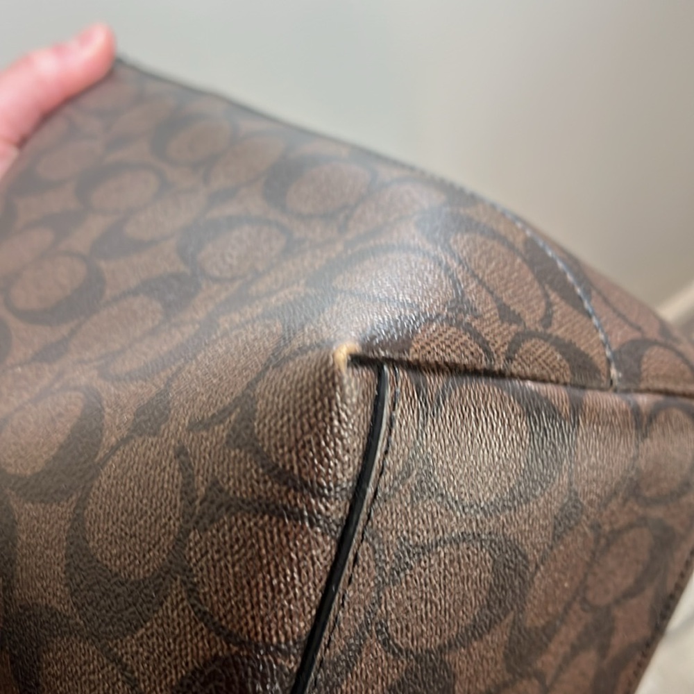 Coach Black and Brown Signature Tote - Picture 13 of 13